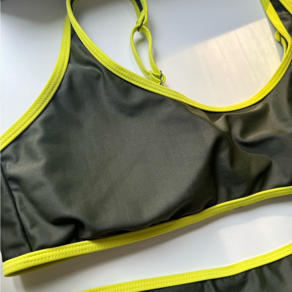 bikini set - Picture 2 of 7